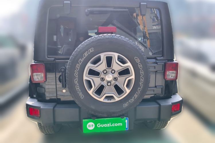 Used Jeep Wrangler 2017 3.0L Sahara Four-Door Comfort Edition