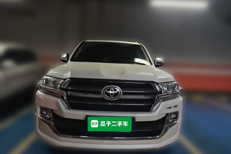 Used Toyota Land Cruiser 2020 5.7L VX-R Genuine Leather 8 Airbags Trailer Hitch Spare Tire Sunroof – Middle East Specifications
