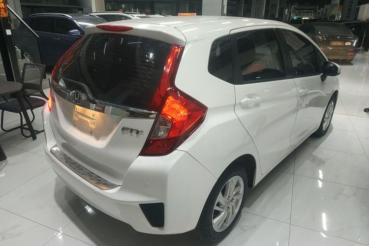 Used Honda Fit 2014 1.5L SE CVT Fashion Model
