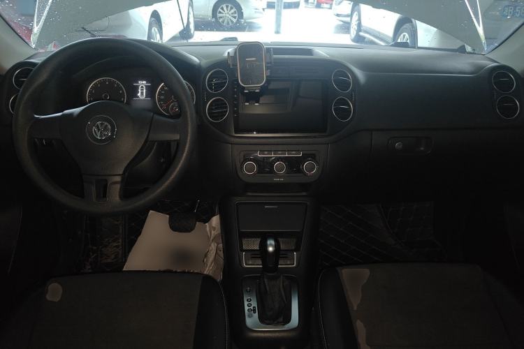 Used Volkswagen Tiguan L 2016 300TSI Automatic Two-Wheel Drive Trend Edition