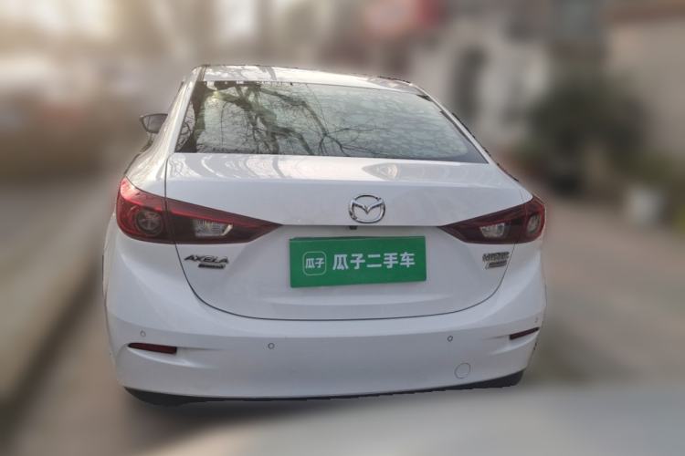 Used Mazda Mazda 3 Axela 2014 Sedan 1.5L Automatic Luxury Model