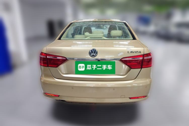 Used Volkswagen Lavida 2013 1.6L Automatic Comfort Edition Rear