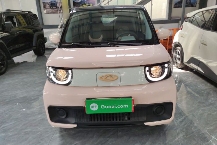 Used Chery QQ Ice Cream 2022 120km Conical Shape Lithium Iron Phosphate Front