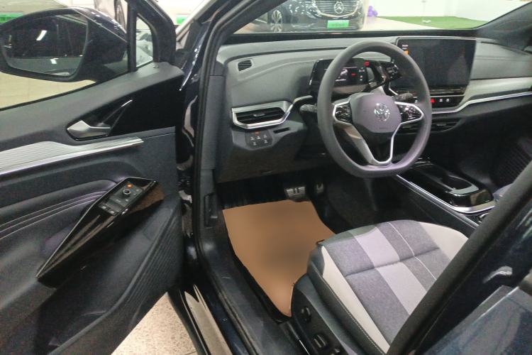 Used Volkswagen ID.4 CROZZ 2024 Pure Edition Limited Edition Driver Seat