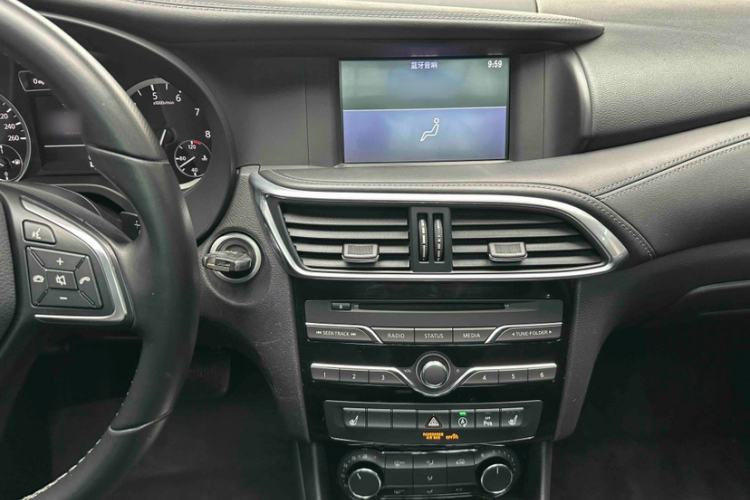 Used Infiniti QX30 2017 2.0T Four-Wheel Drive Fashion Edition
