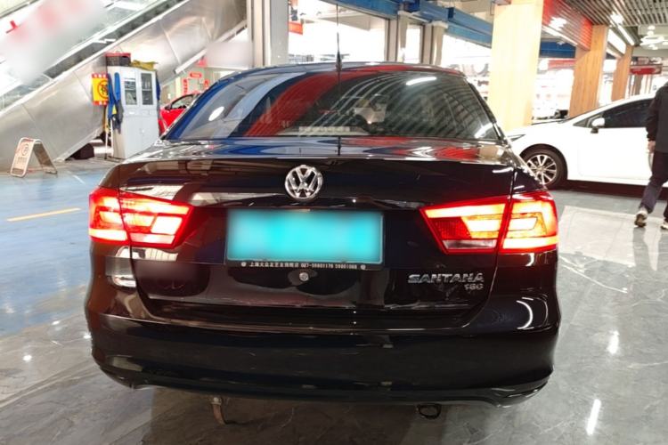 Used Volkswagen Santana 2015 1.6L Automatic Fashion Edition
