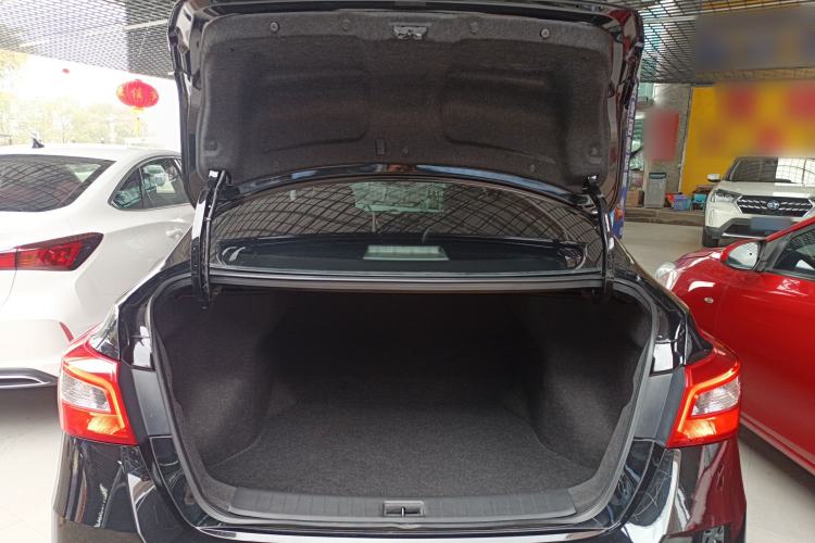 Used Nissan Sylphy 2022 Classic 1.6XE CVT Comfort Edition Trunk