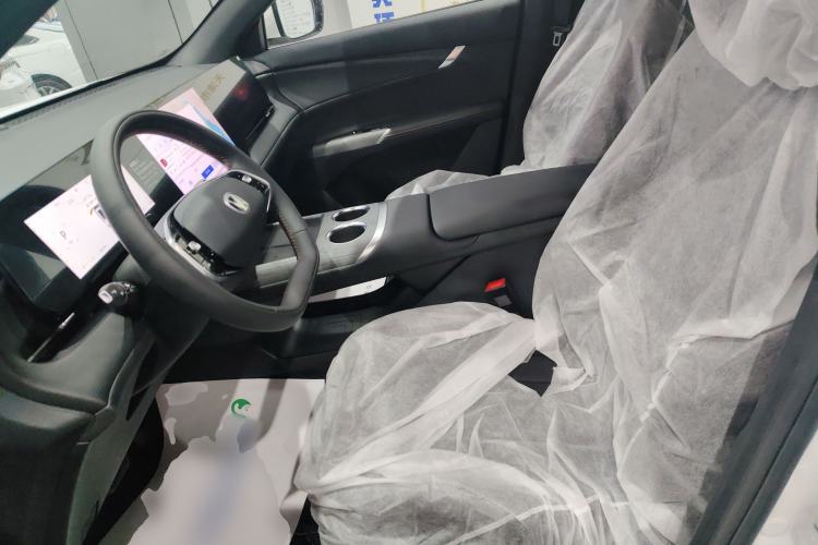 Used CHANGAN CS75 PLUS 2025 Model, 4th Generation 1.5T New Blue Whale Smart Excellence Version Left Front Seat