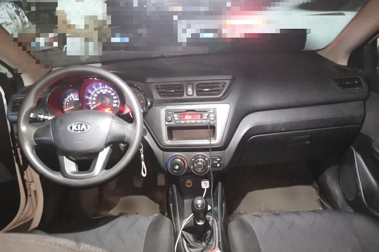 Used Kia K2 2012 Sedan 1.4L MT GLS Commemorative Edition
