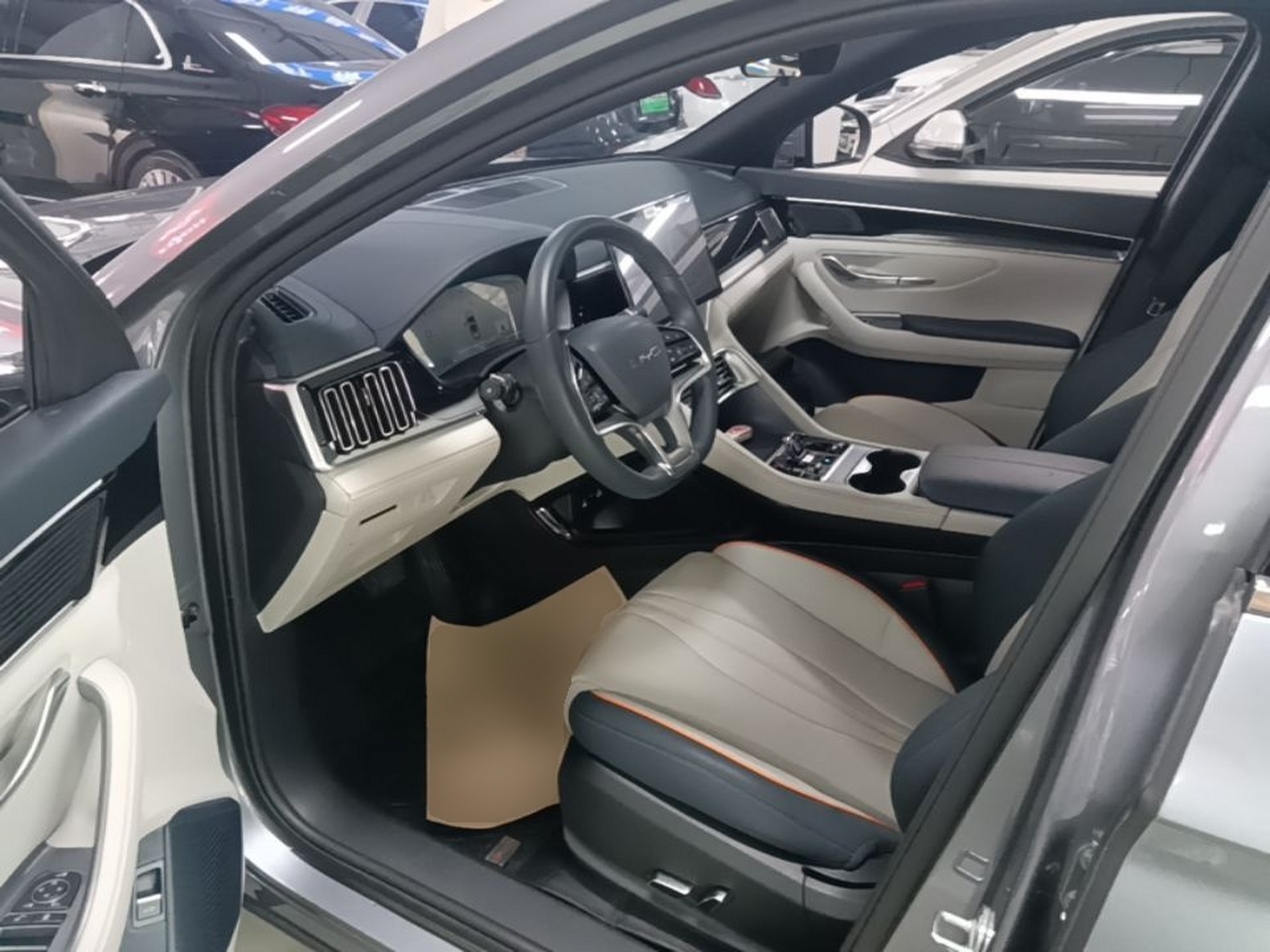Interior delantero