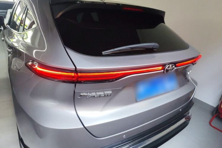 Used Toyota Venza 2023 2.0L CVT Two-Wheel Drive Prestige Version