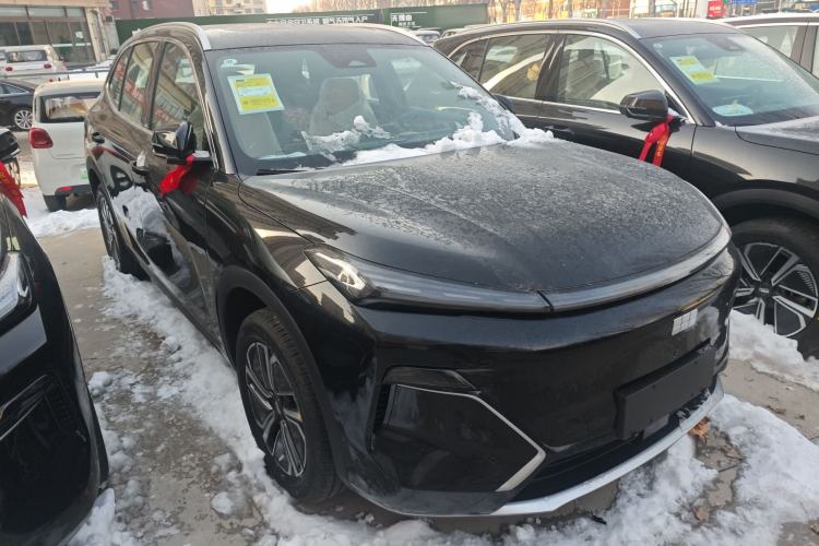 Used Geely Galaxy Xingjian 7 EM-i 2026 Model 130km Launch Edition Front Right 45 Deg