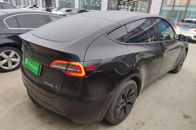 Used Tesla Model Y 2023 Rear-Wheel-Drive Version