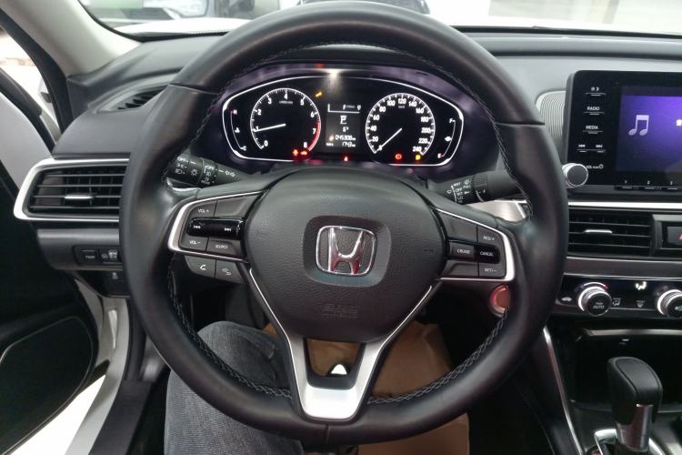 Used Honda Accord 2018 260TURBO Elite Edition China VI Steering Wheel