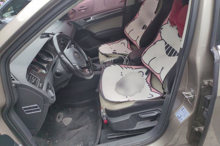 Used Volkswagen Golf 2017 230TSI Automatic Luxury Million-Vehicle Commemorative Edition
