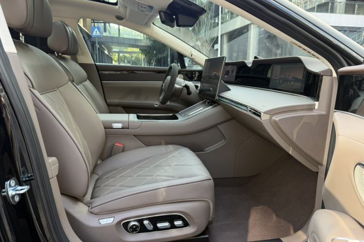 Used Hima S9T 2025 Model Pure Electric Four-Wheel-Drive Ultra
