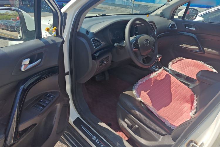 Used GAC Trumpchi GS4 2017 235T G-DCT Two-Wheel Drive Luxury Edition Driver Seat