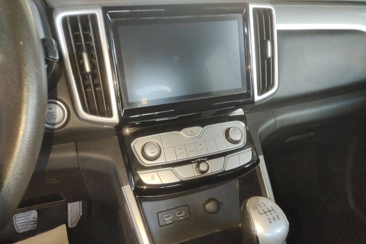 Used Great Wall Poer 2019 2.0T Commercial Version Manual Diesel 4x4 Elite Long-Box GW4D20M