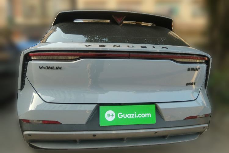 Used Venucia V 2021 260T Idol Edition