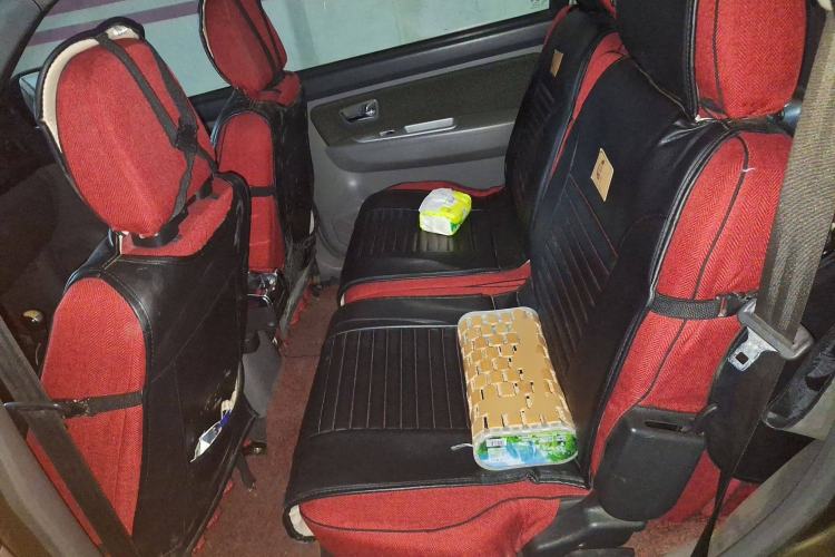 Used FAW Senya S80 2014 1.5L Manual 7-Seater Sporty Urban C-Grade Model
