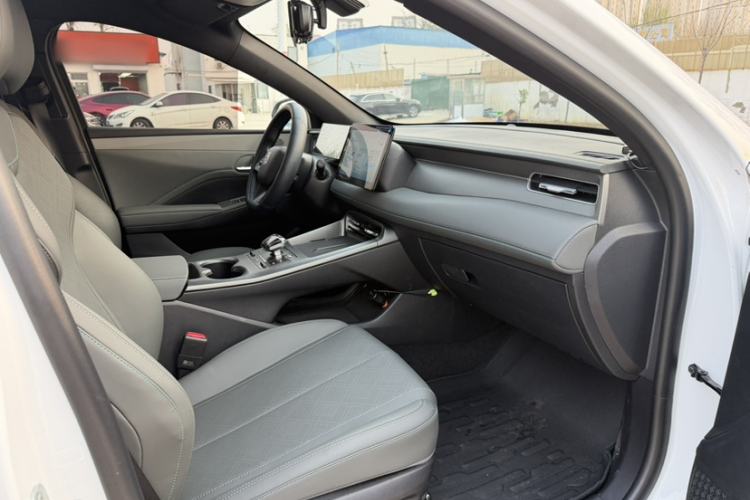 Used BYD Qin PLUS 2025 DM-i Smart Drive 55KM Leading Model
