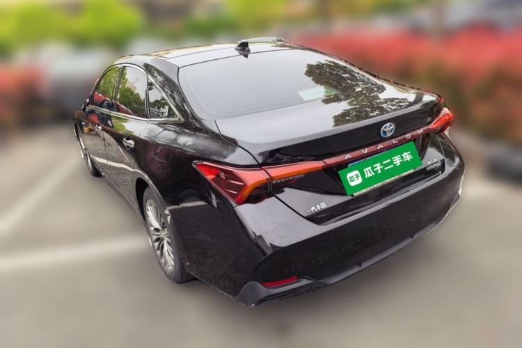 Used Toyota Avalon 2019 Dual-Engine 2.5L XLE Prestige Version China VI Standard Rear Left 45 Deg