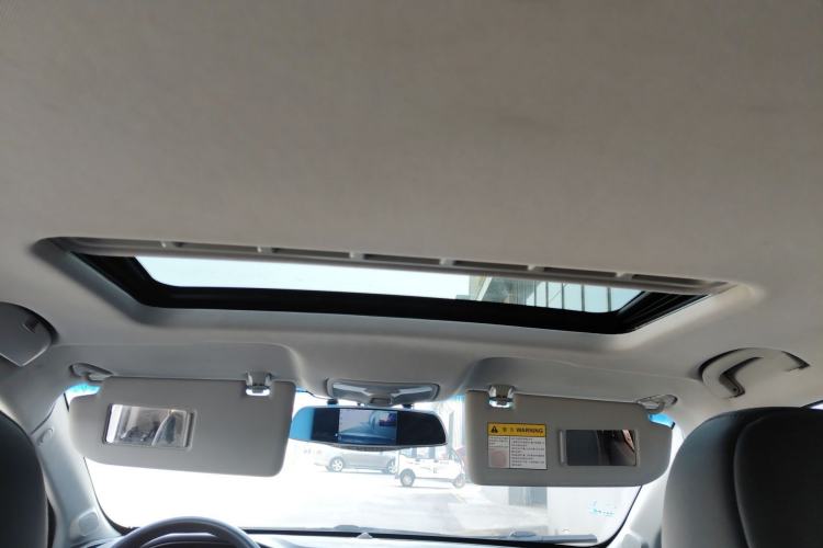 Used Roewe 360 2018 PLUS 1.5L Manual Luxury Edition
