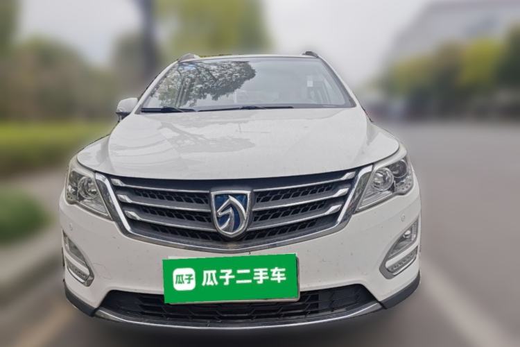 Used Baojun 560 2016 1.8L Manual Luxury Edition