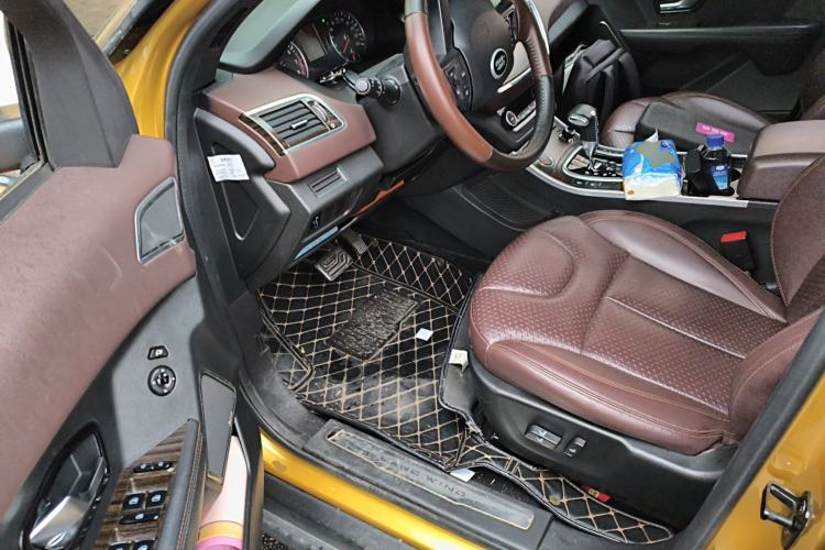 Used Land X7 2015 2.0T Panoramic Prestige Edition