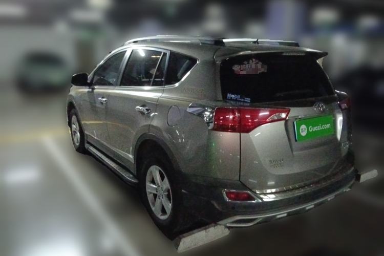 Used Toyota RAV4 2013 2.0L CVT Four-Wheel Drive New Edition