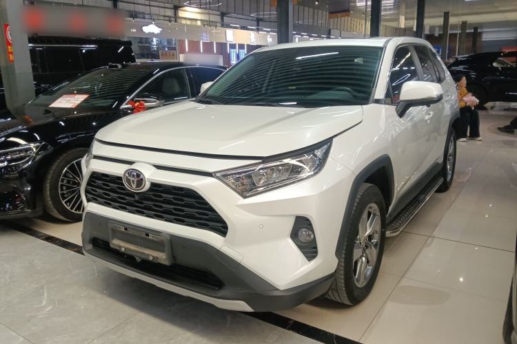 Used Toyota RAV4 2020 2.0L CVT Two-Wheel Drive Fashion Edition