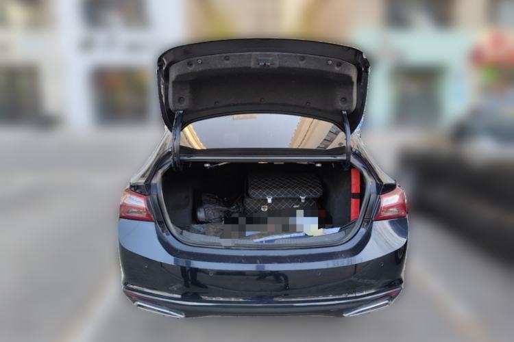 Used Chevrolet Malibu XL 2021 535T Automatic Sport Edition Trunk