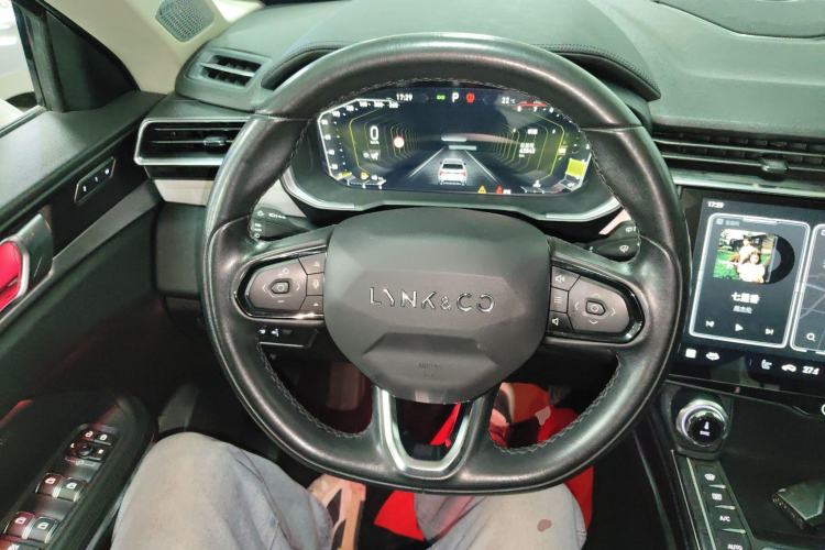 Used Lynk & Co 01 2021 2.0TD Two-Wheel-Drive Pro Trim