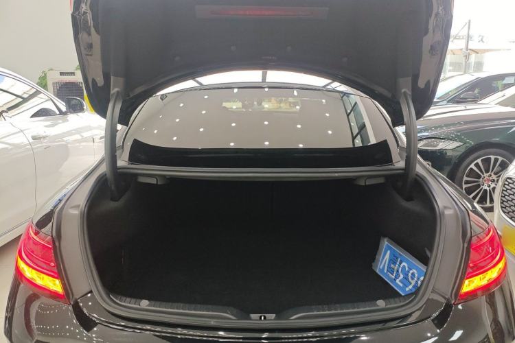 Used Mercedes-Benz C-Class 2022 Refreshed C 260 Coupe Trunk