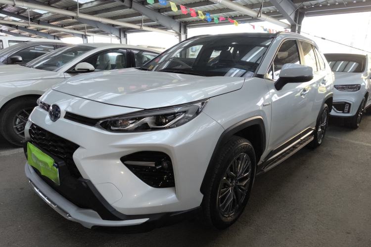 Used Toyota Wildlander 2023 Dual-Motor 2.5L E-CVT Two-Wheel Drive Luxury PLUS Edition