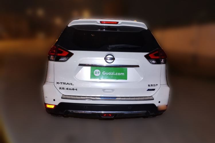 Used Nissan X-Trail 2017 2.5L CVT Luxury Edition 4WD
