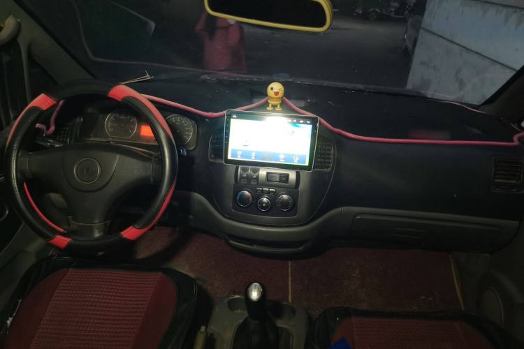 Used FORTHING Lingzhi 2013 M3 1.6L 7-seat Standard Model
