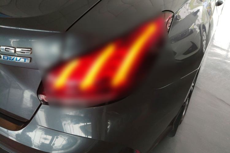 Used MG 5 2022 180 DVVT CVT Youth Luxury Edition
