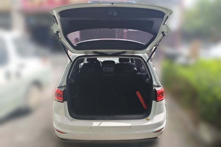 Used Volkswagen Golf Sportsvan 2016 1.6L Automatic Comfort Model