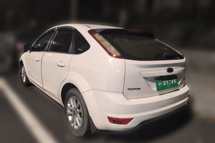 Used Ford Focus 2013 Hatchback Classic 1.8L Automatic Base Model
