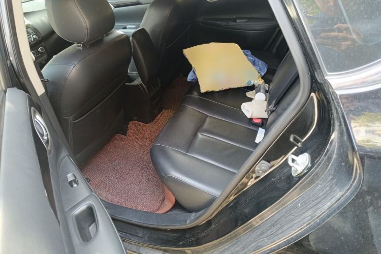 Used Nissan Sylphy 2016 1.6 XL Manual Luxury Edition Left Rear Seat