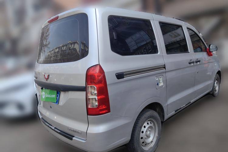 Used Wuling Hongguang V 2022 1.5L Jingqu Version Hydraulic Power Steering LAR