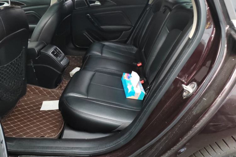 Used Zotye Z700 2016 1.8T DCT Luxury Model
