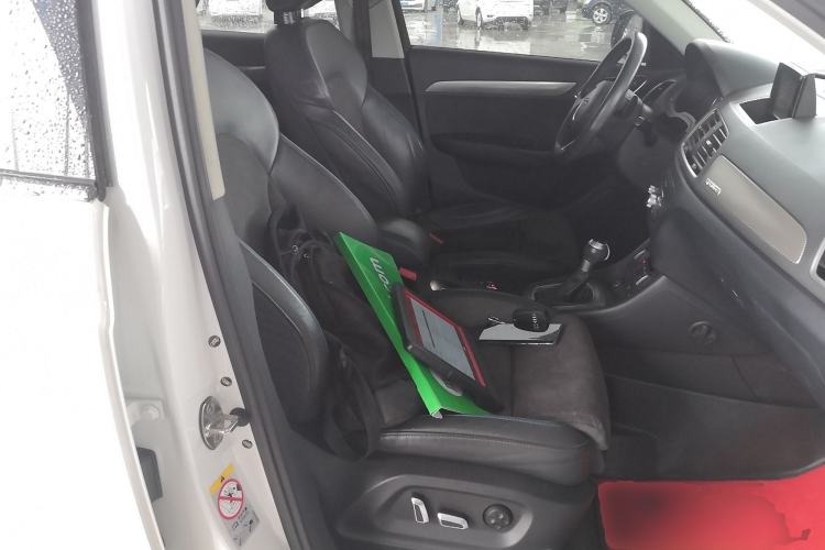 Used Audi Q3 2017 35 TFSI quattro all-wheel-drive sport model