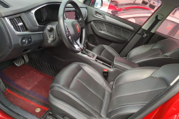 Used Roewe RX5 2016 30T Two-Wheel Drive Automatic Internet Smart Edition