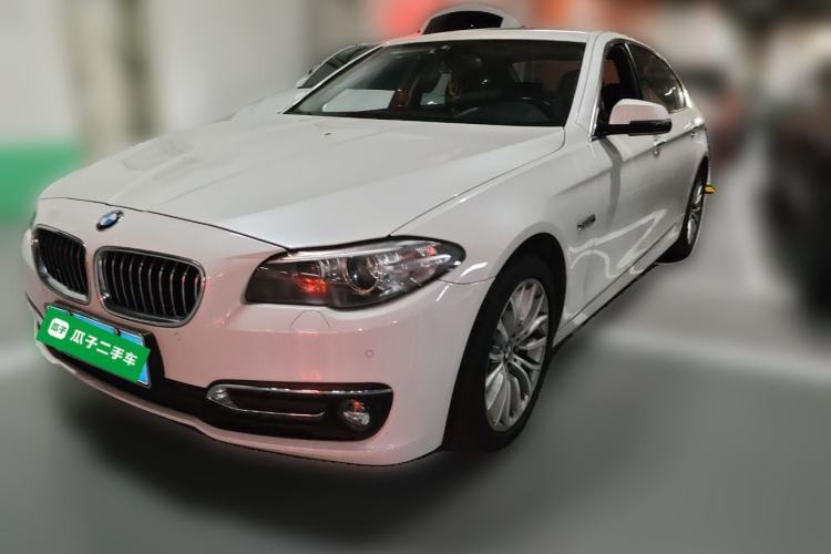 Used BMW 5 Series 2014 525Li Luxury Design Package