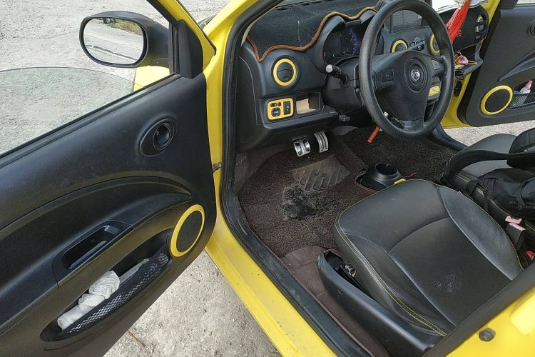 Used Know Beans D1 2015 Standard Model Driver Seat