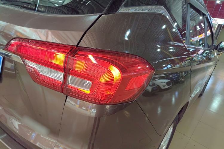 Used Haval M6 2018 1.5T Manual Two-Wheel Drive Elite Model
