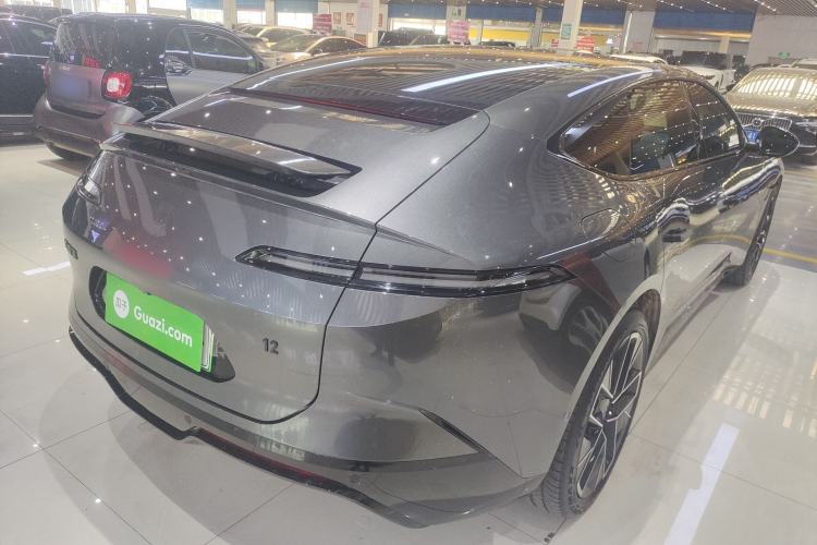 Used Avatr 12 2025 Ultra Extended-Range Edition
