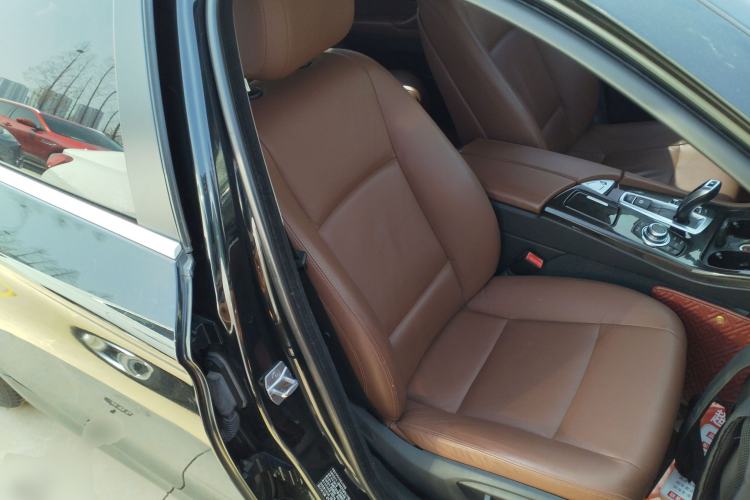 Used BMW 5 Series 2014 525Li Leading Model